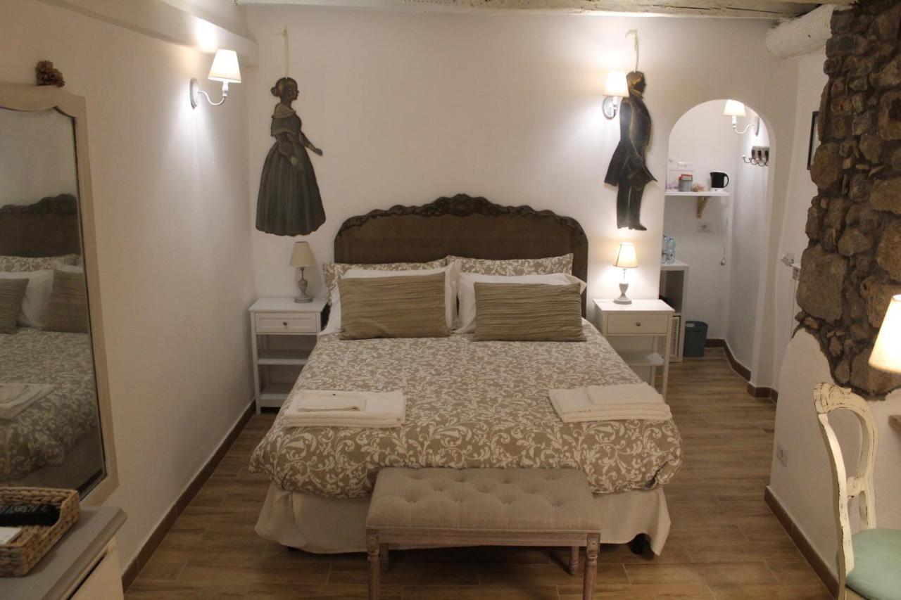 Livia'S Charming Room Trevignano Romano Bagian luar foto